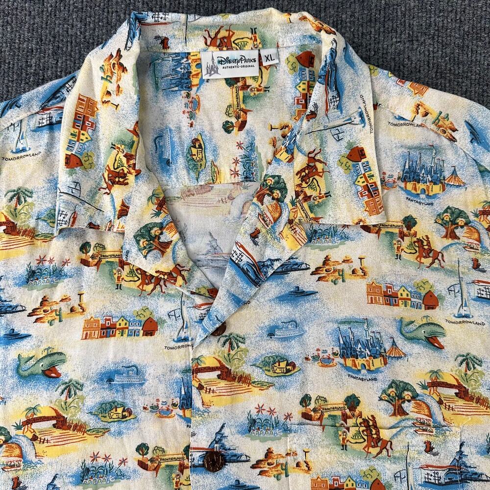 RARE Men's Disney Parks Vacation Club Disneyland Vtg Collection Camp Shirt XL